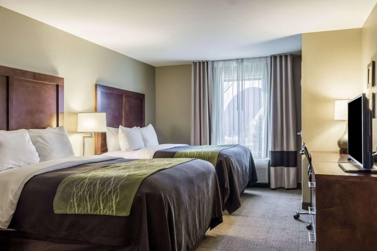 Comfort Inn & Suites Avera Southwest