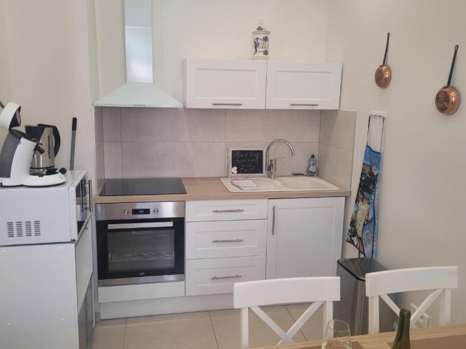 2 Bedrooms Apartment with view