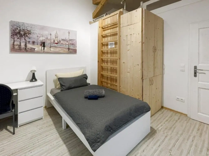 Standard Single room