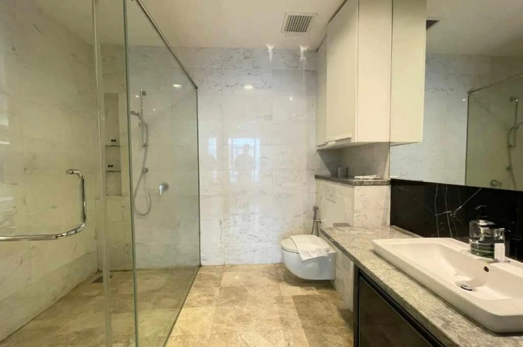 #22 Spectacular Pool View | 2BR Steps Aways KLCC
