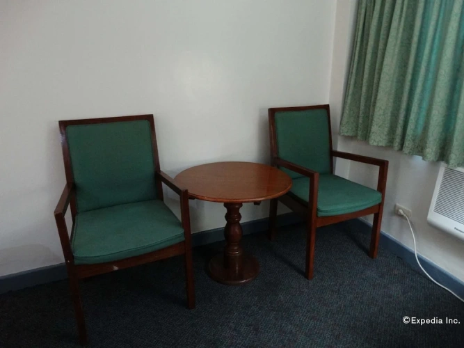 Standard Double room with street view