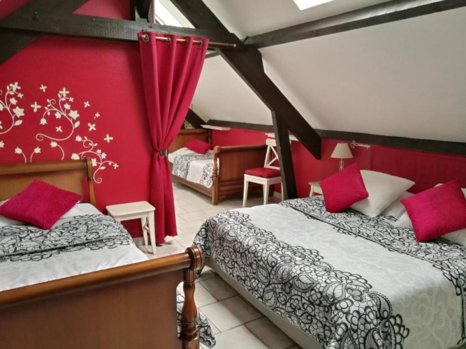 Standard Quadruple room