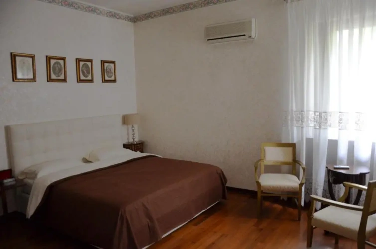 Luxury Triple room