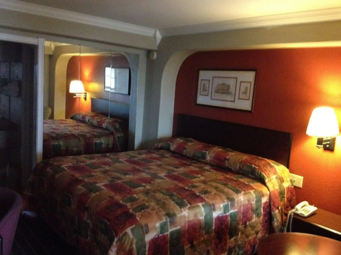 Economy Inn