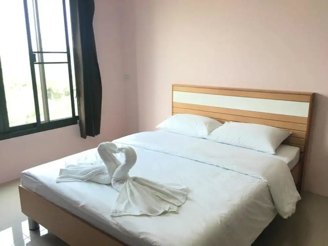 Sutharnlai Apartment