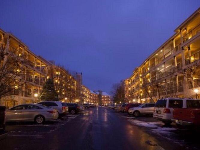 Wyndham Branson at The Falls Over view