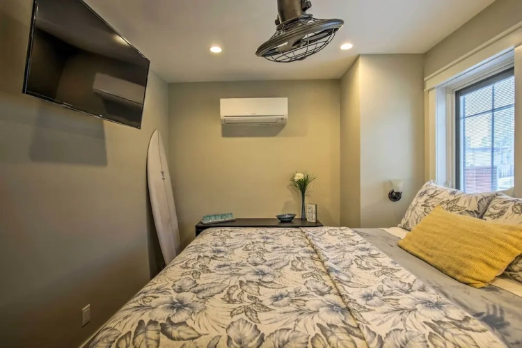4 Bedrooms Cottage