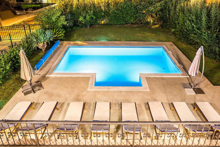 Split villa Dalmatica with private pool save15 percent on Split-villas com