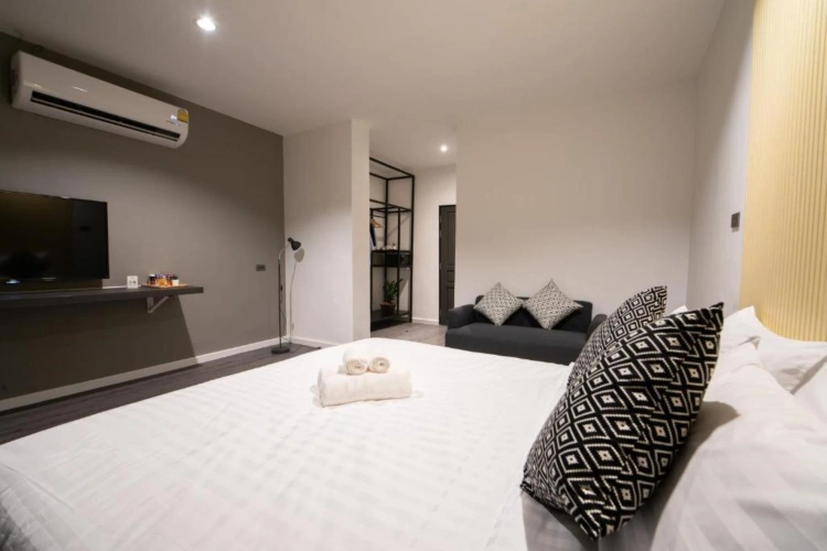 Standard Double room with river view