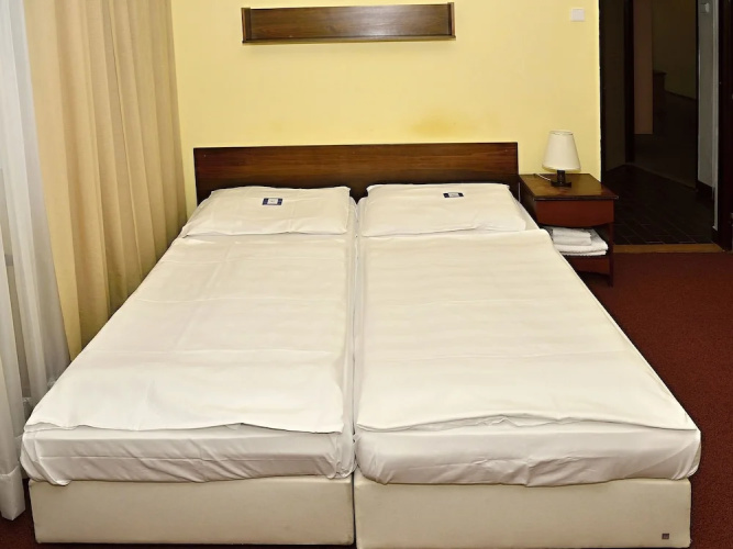 EA Hotel Jasmín