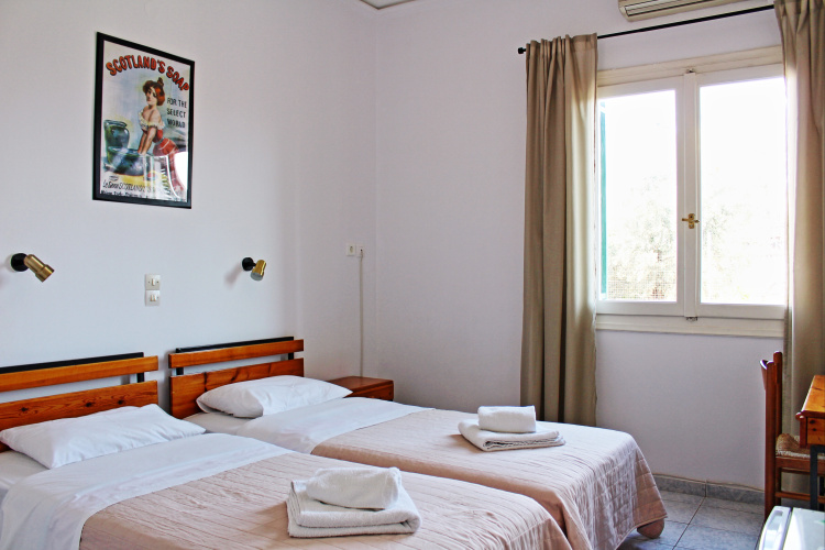 Aegina Hotel