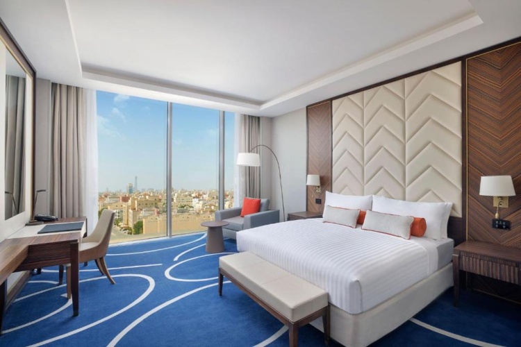 Deluxe Double room with city view