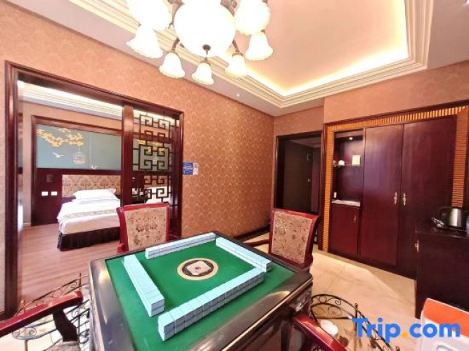 Deluxe Double Suite
