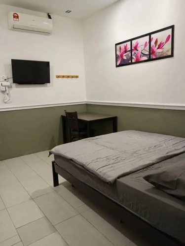 Economy Twin room