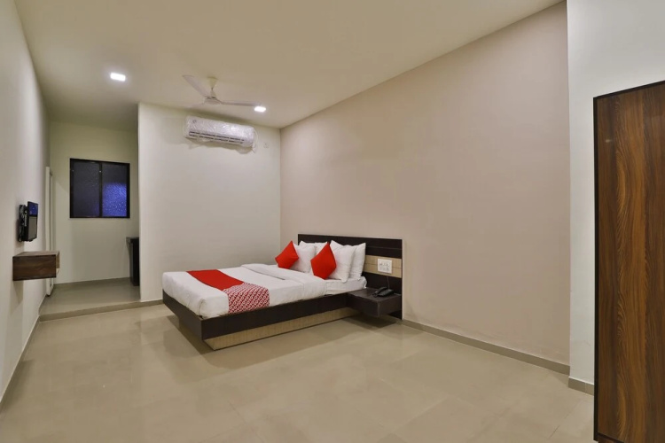 OYO Flagship 30791 Hotel Shagun