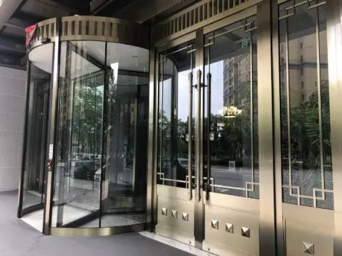 Chaohu Smart Cinema Hotel