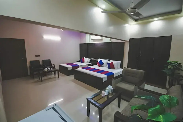 Regalia Inn Hotel