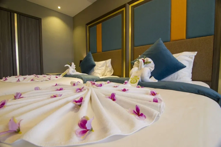 Deluxe Twin room with balcony