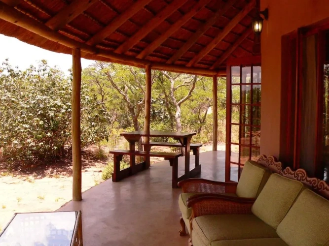 2 Bedrooms Cottage
