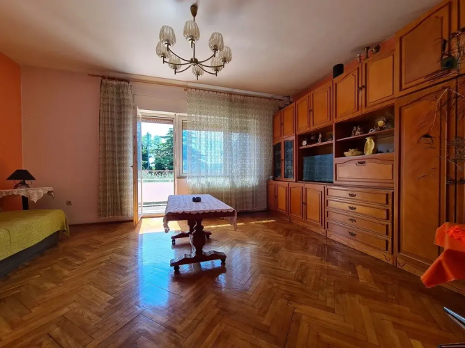 Apartment 930