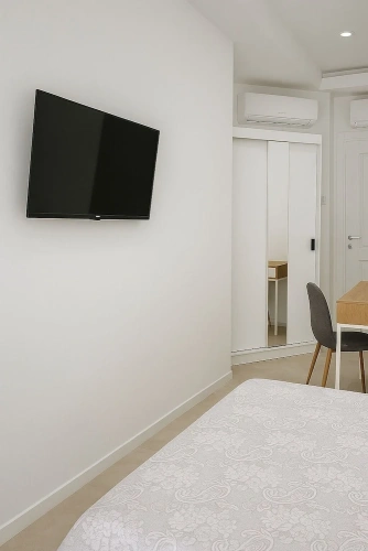 1 Bedroom Deluxe Double room with balcony