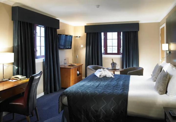 Premium Single room
