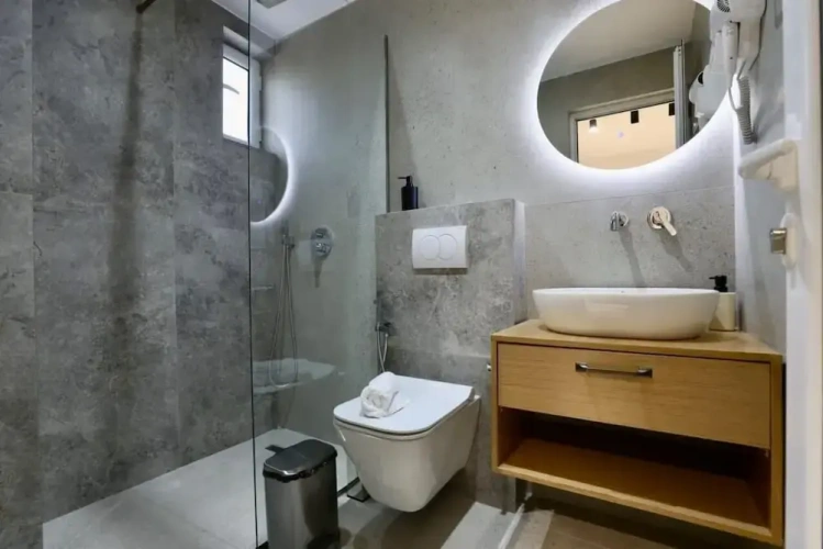 Comfort Double room with balcony and with city view