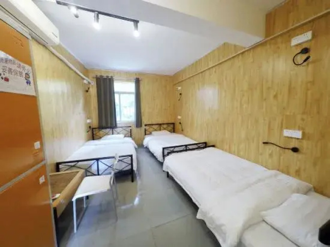 Dong Shan Gaga Hostel