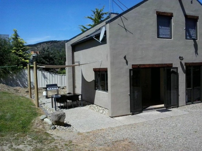 3 Bedrooms Cottage