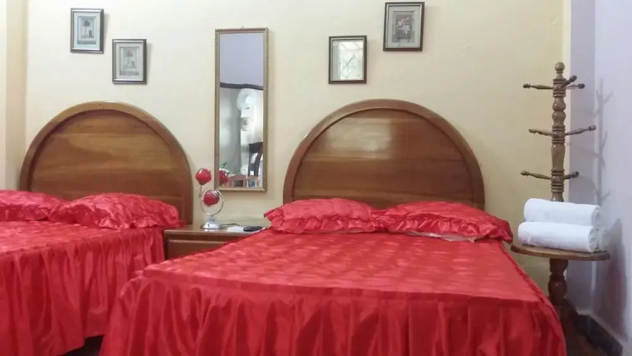 Hostal Hilda J YP
