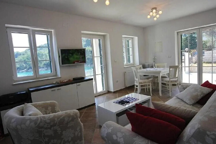 Villa Mala Dora