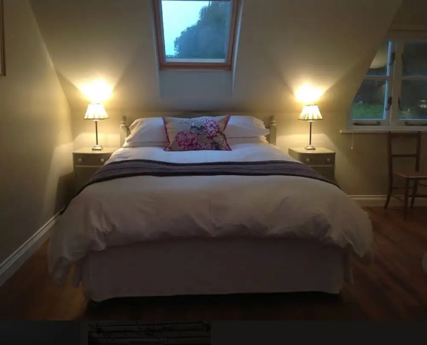 Field Cottage B&B