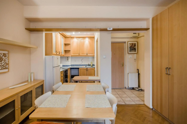 Minded Manor Apartment