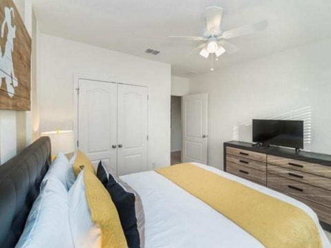 4 Bedrooms Cottage