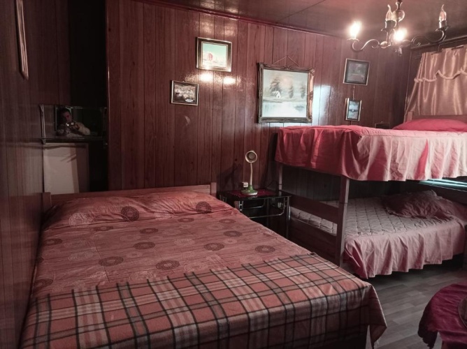 Economy Quadruple room