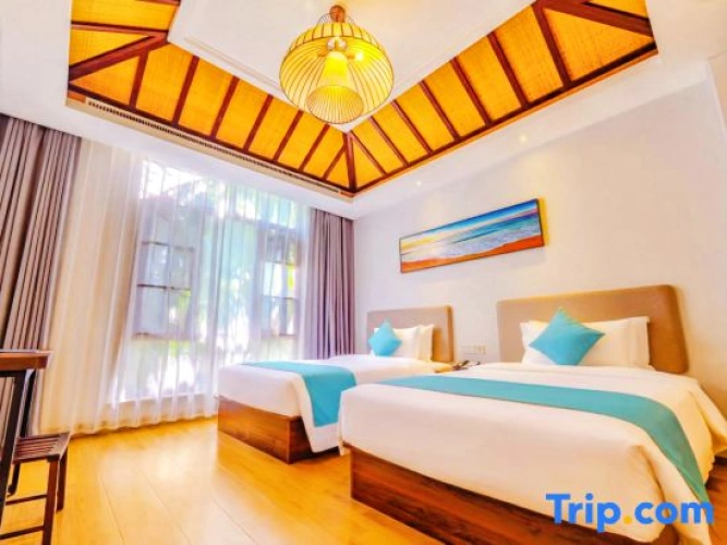 Twin Villa beachfront
