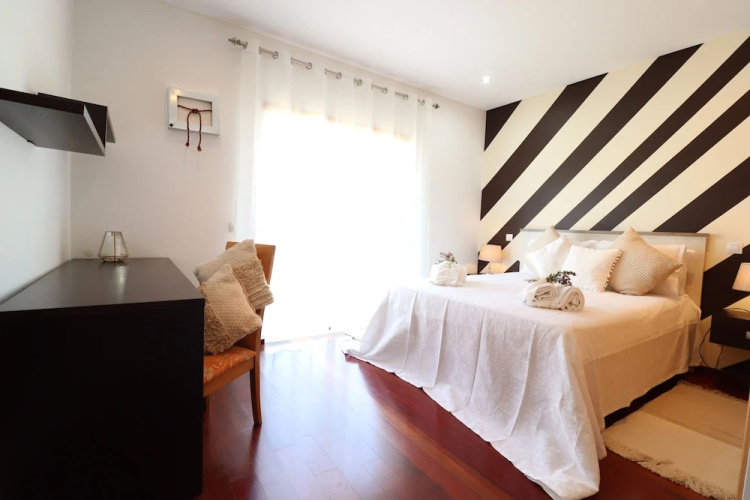 3-bed Townhouse With Pool in Albufeira Balaia
