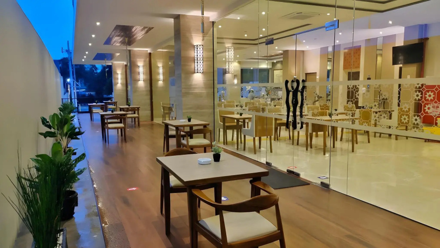 Lynn Hotel Mojokerto