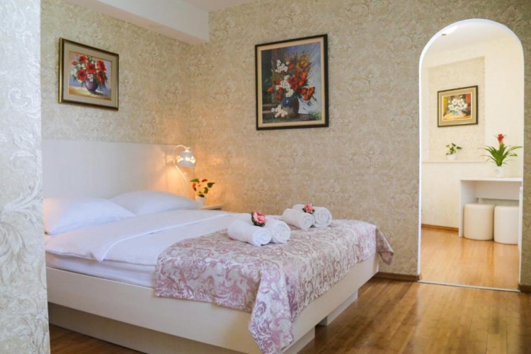 Standard Quadruple room