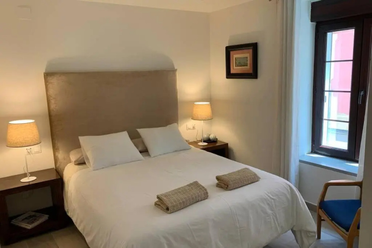 céntrico apartamento La Llum 1A