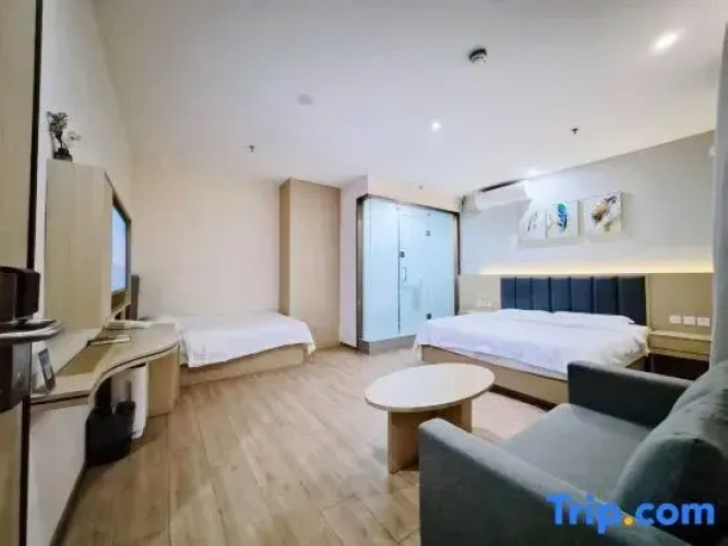 Standard Family room