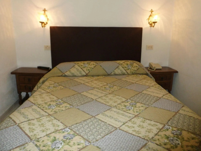 Hotel Conde