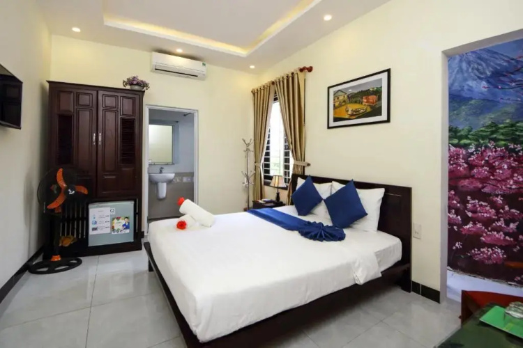 Fireworks Homestay