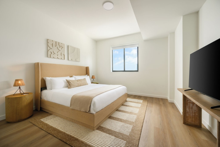 Sense28 Edgewater, an AvantStay Hotel