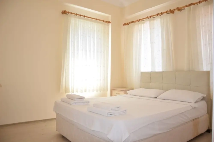 3 Bedrooms Villa