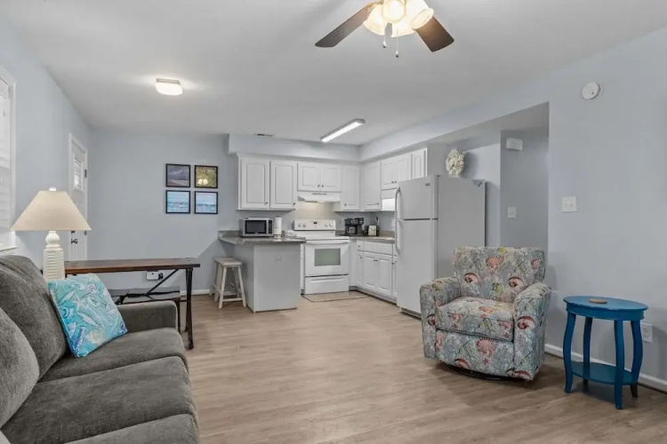 Boardwalk Shores D 2 Bedroom Duplex by RedAwning