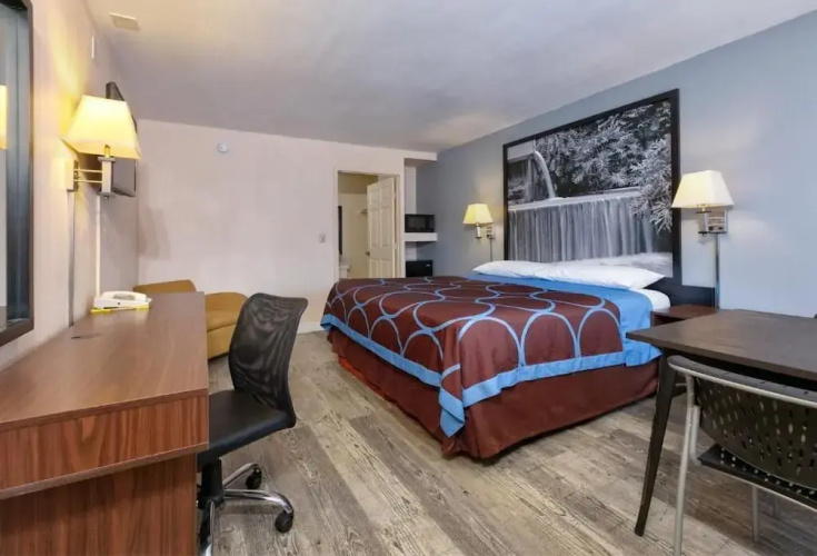 Red River Inn
