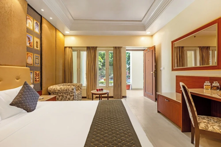 Premier room
