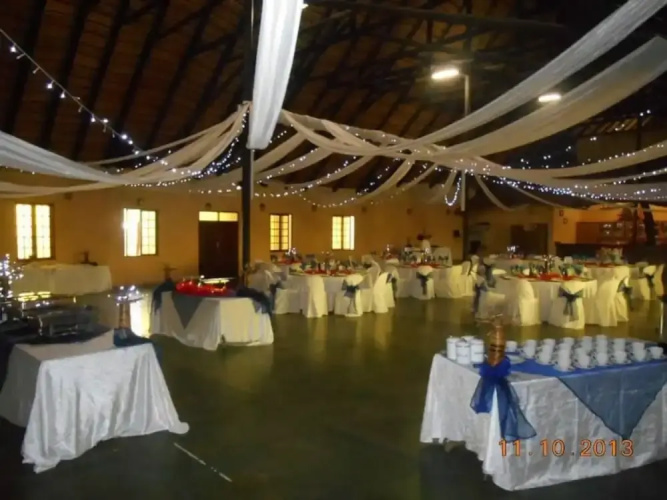 Thatch Palace Lodge
