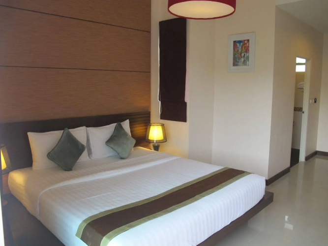 Phuket Jula Place